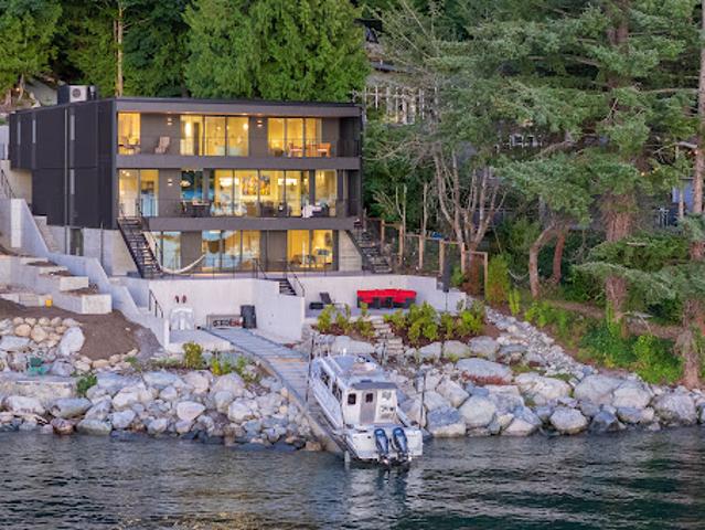 House for sale in West Vancouver, British Columbia