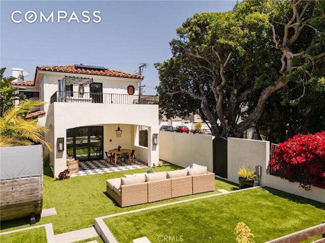 House for sale in Manhattan Beach, California