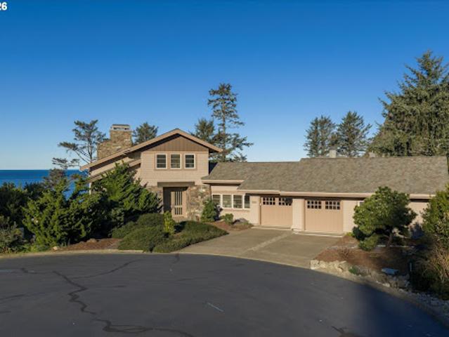House for sale in Oregonia