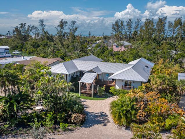 House for sale in Longboat Key, Florida