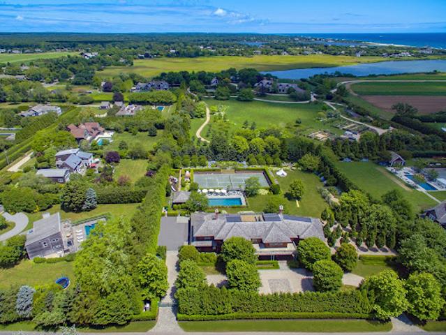 House for sale in Wainscott, Town of East Hampton
