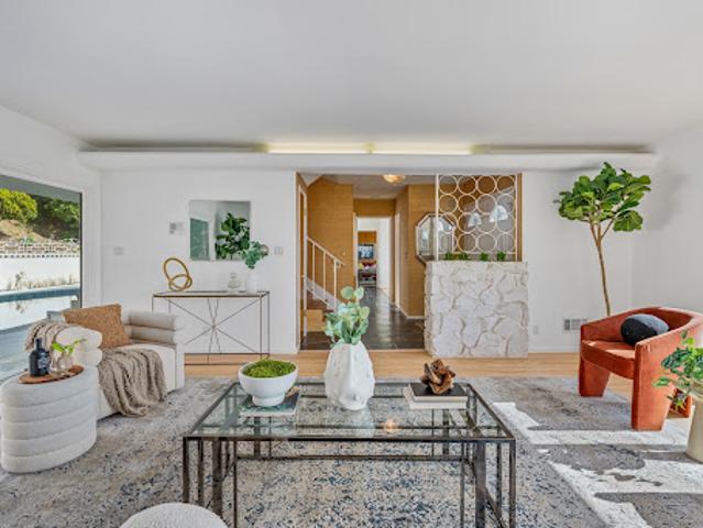 House for sale in Canoga Park, California