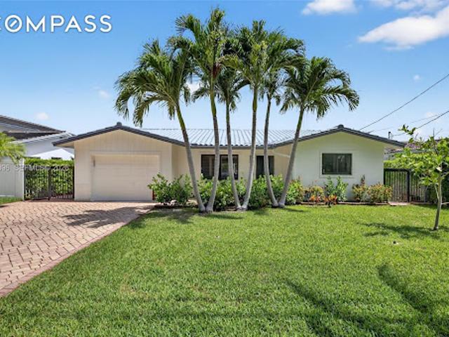 House for sale in Pompano Beach, Florida