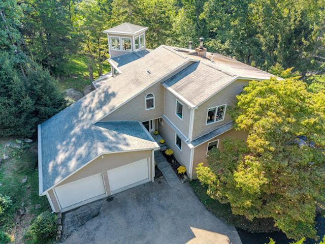 House for sale in New York