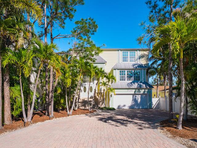 House for sale in Sarasota, Florida