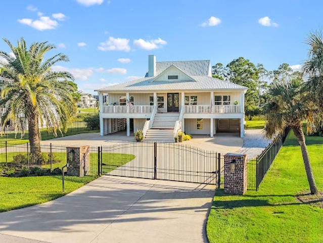 House for sale in Orange Beach, Alabama