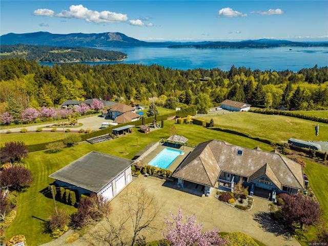 House for sale in Mill Bay, British Columbia