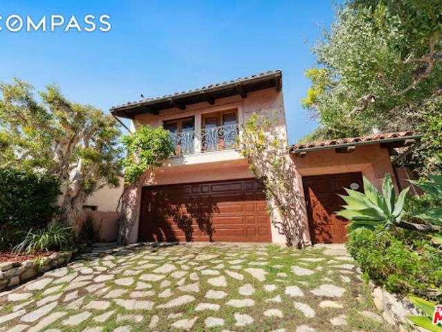 House for sale in Malibu, California