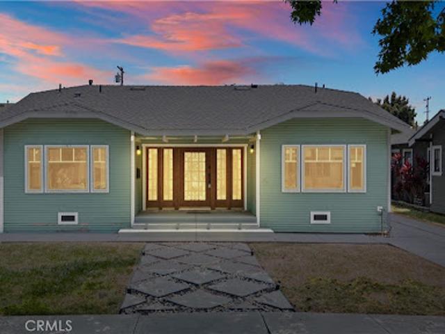 House for sale in Long Beach, California