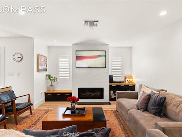 House for sale in Corona Del Mar, California