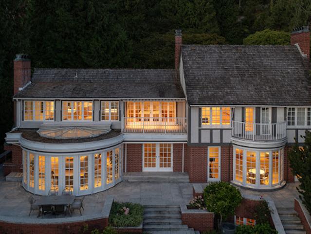 House for sale in West Vancouver House for sale in West Vancouver