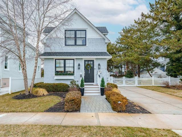 House for sale in Ocean City, New Jersey