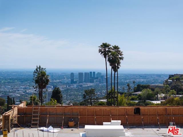 House for sale in Canoga Park, California