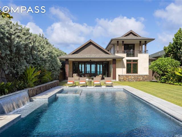 House for sale in Kahuku, Hawaii