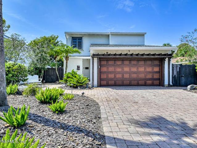 House for sale in Jacksonville Beach