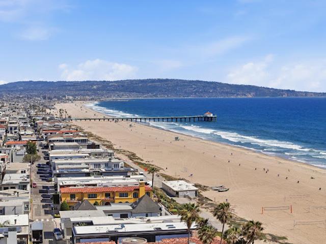 House for sale in Manhattan Beach, California