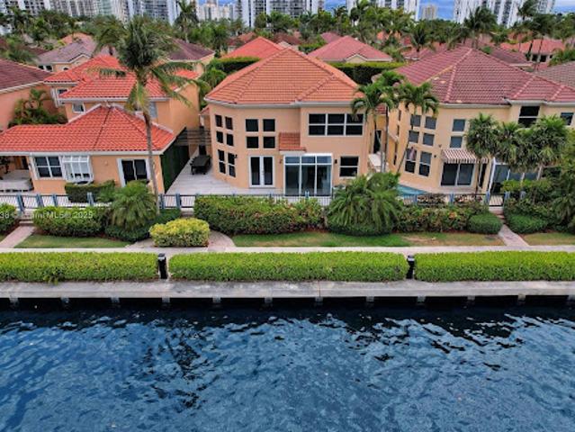 House for sale in Aventura, Florida