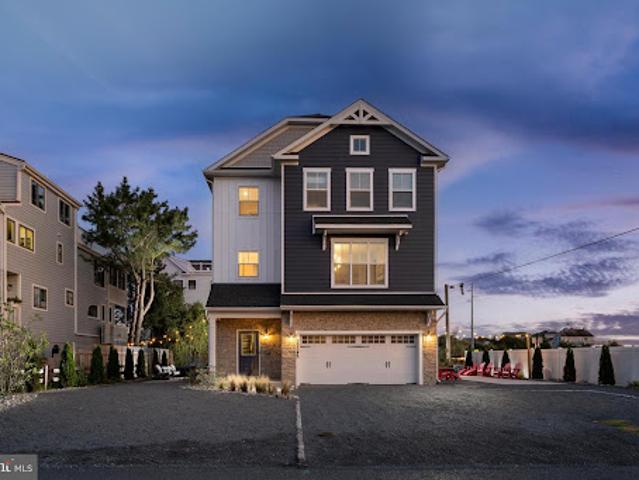 House for sale in Bethany Beach, Delaware