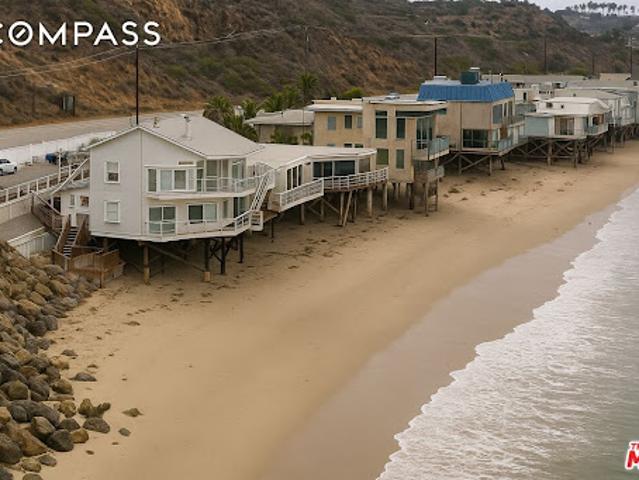 House for sale in Malibu, California
