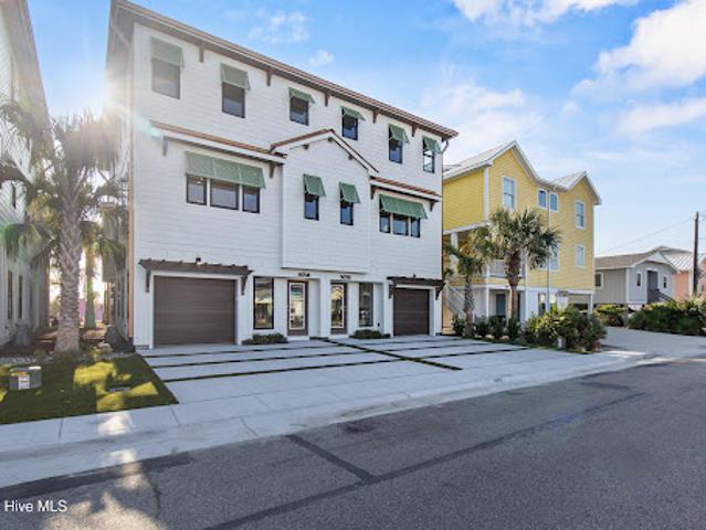 House for sale in Kure Beach, North Carolina