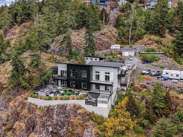 House for sale in Sooke, British Columbia