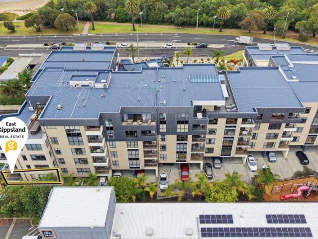 Apartment for sale in Lakes Entrance, Victoria