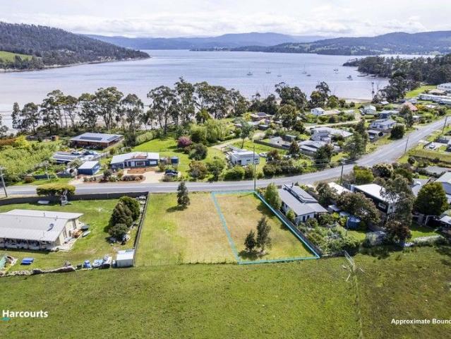 Land for sale in Gardners Bay, Tasmania
