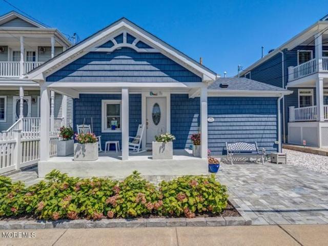 House for sale in Seaside Park