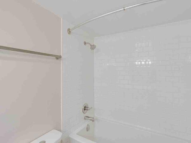 Apartment for rent in Esquimalt, British Columbia