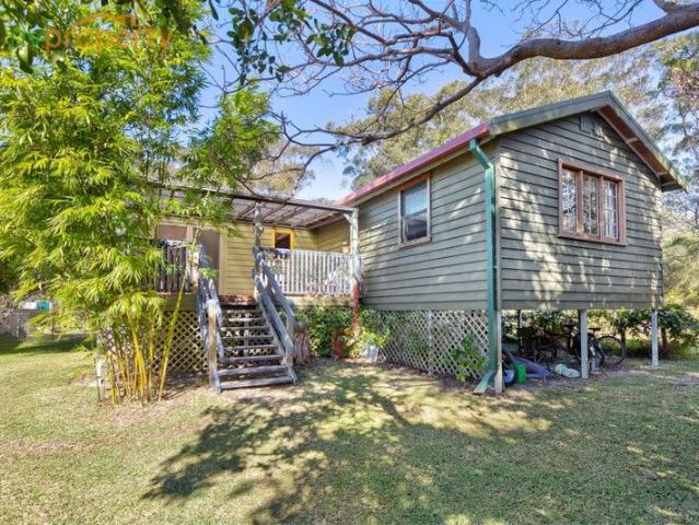 House for sale in Stuarts Point