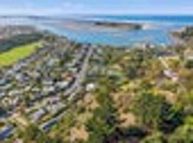 Land for sale in Chaslands, Canterbury