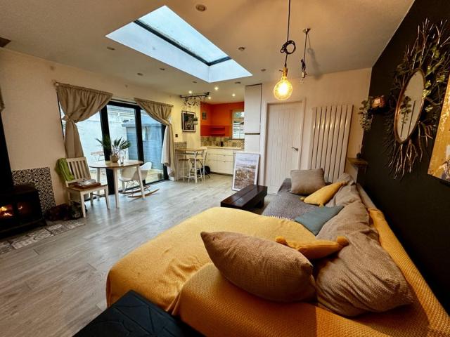 Studio for rent in Peacehaven, Iford