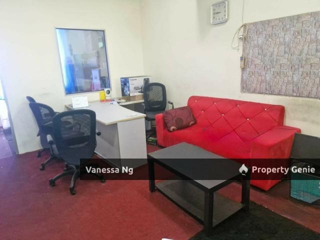 Office for sale in Petaling, Damansara Damai