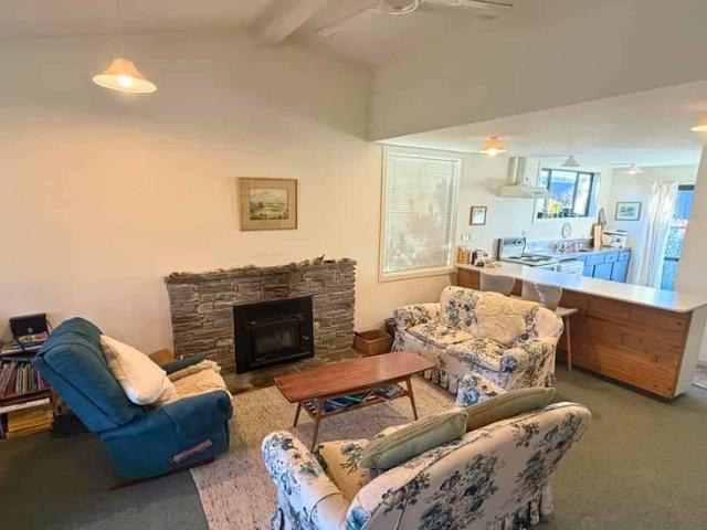 House for rent in Otakou
