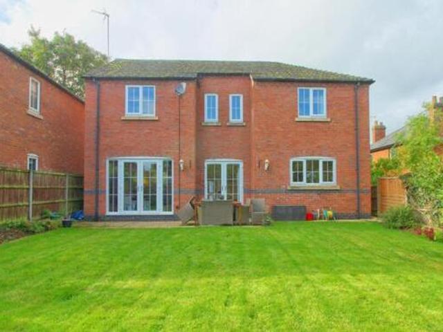 House for sale in The Heath, Beamhurst