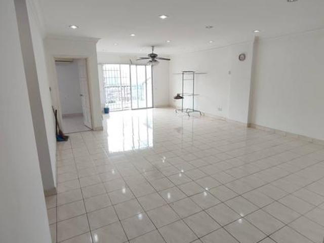 Serviced Residence for rent in Country Heights Damansara, Kuala Lumpur