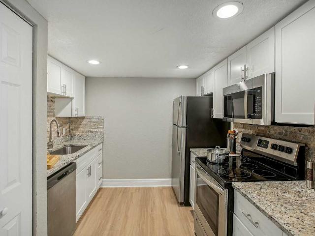 Apartment for rent in Temple Terrace, Florida