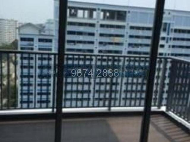 Apartment for sale in 19 North East, Hougang