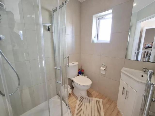 House for rent in Pouchen End, Hertfordshire