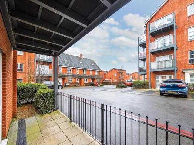 House for sale in Surrey