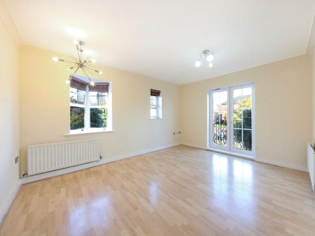 Apartment for rent in Mill Hill, Isle Of Man