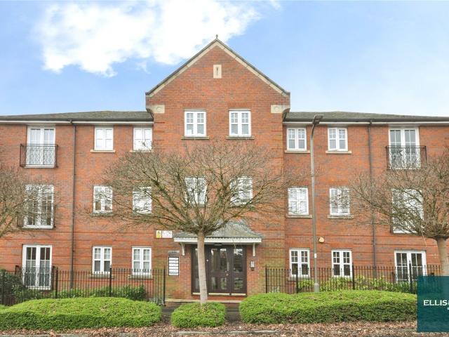Apartment for rent in Mill Hill, Isle Of Man