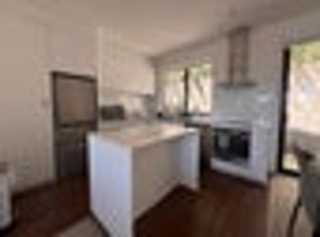 Townhouse for rent in Seatoun Heights, Wellington