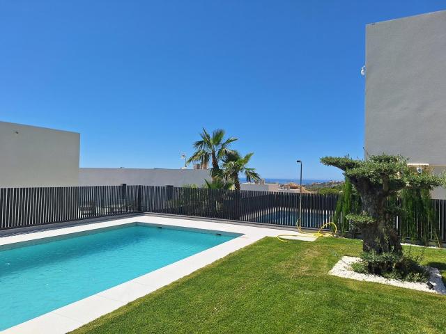 Casa en venta en Urbanització Golf Badia, la Marina Baixa