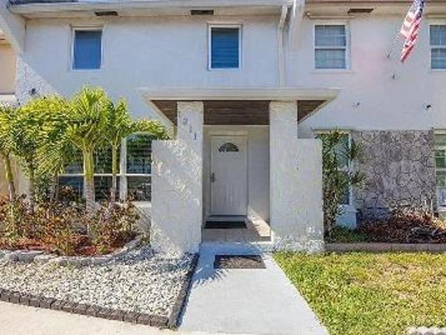 Townhouse for sale in Pompano Beach