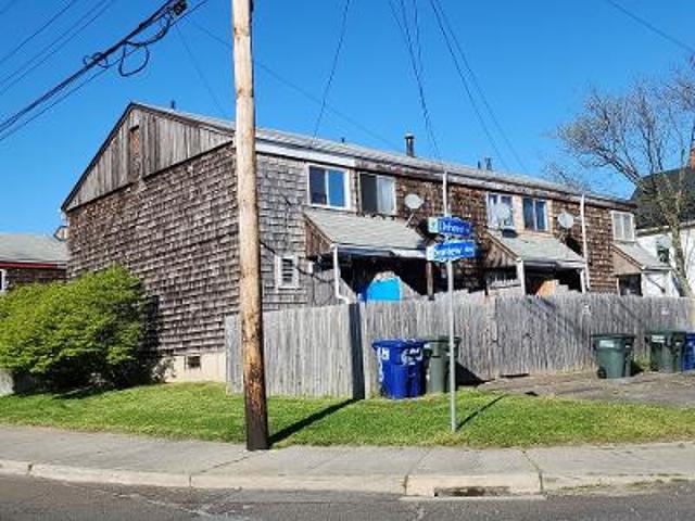 Condo for sale in Bridgeport