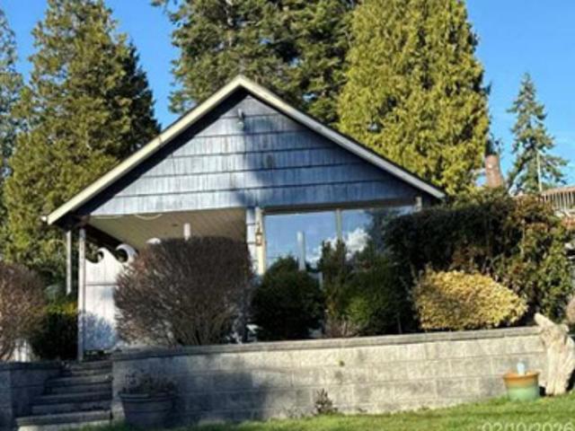 House for sale in Cottonwood Beach, Blaine