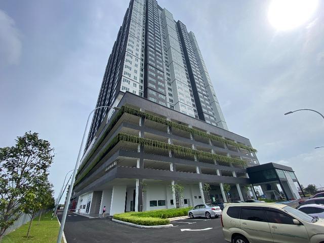 Serviced Residence for sale in Malaka