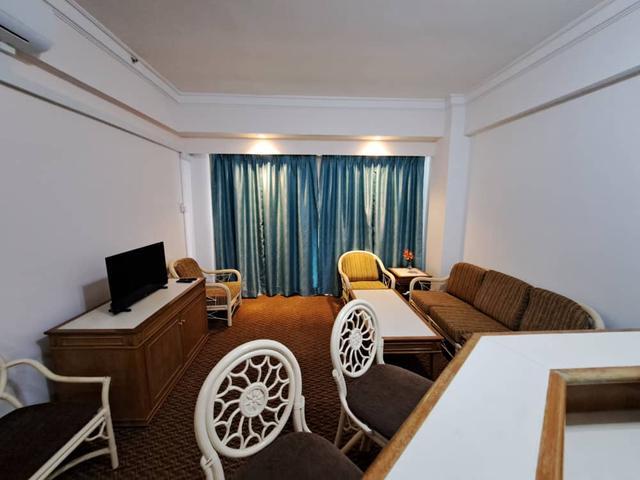 Condominium for sale in Malaka