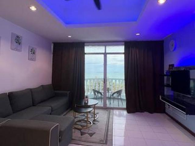 Condominium for sale in Malaka